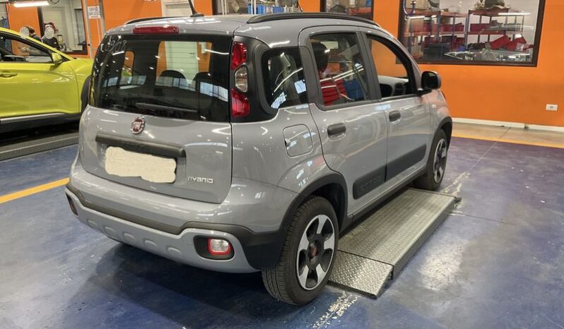 Fiat Panda 1.0 firefly hybrid City Cross s pieno